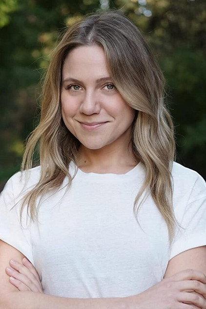 Lauren Collins - Actor Profile Photo