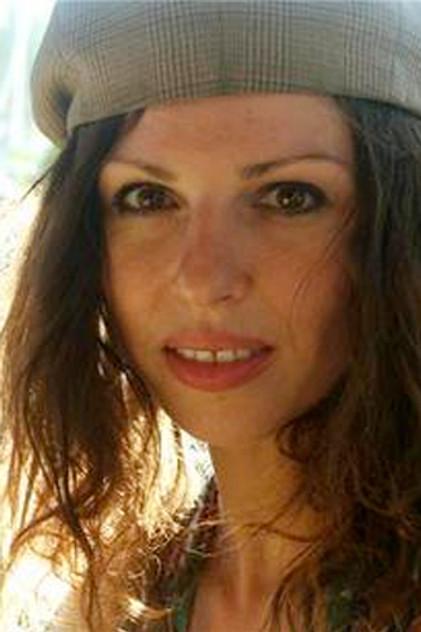 Marie Bos - Actor Profile Photo