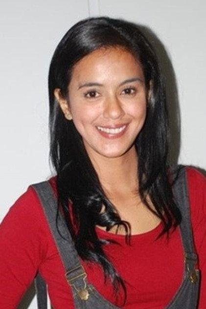 Varissa Camelia - Actor Profile Photo