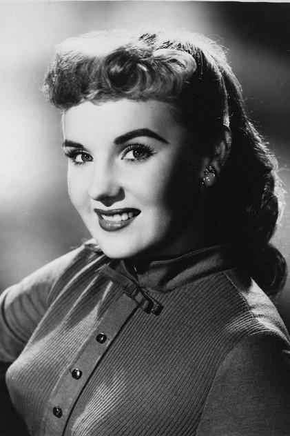 Molly Bee - Actor Profile Photo