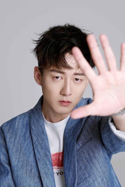 Yang Tianming - Actor Profile Photo