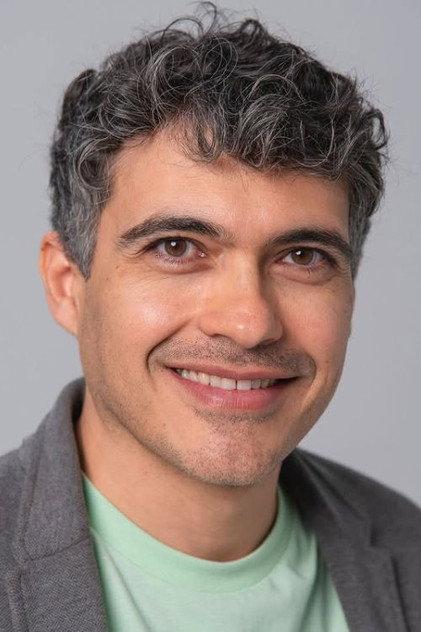 Evan Regueira - Actor Profile Photo