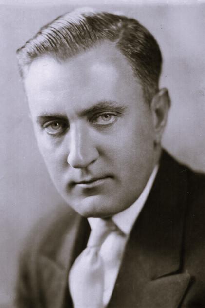 Harry Bannister - Actor Profile Photo
