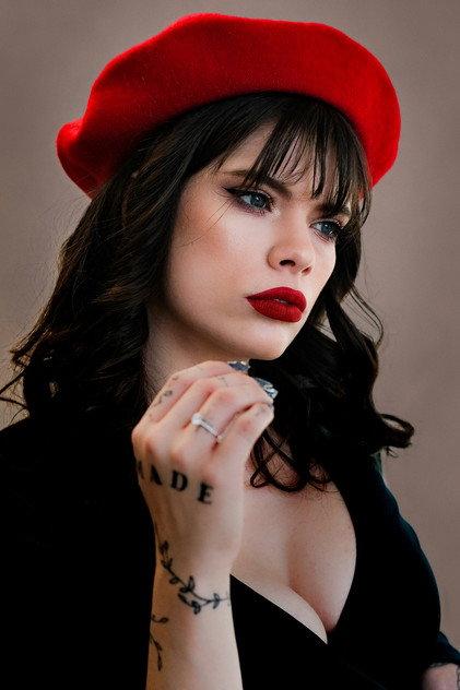 Kris Luna - Actor Profile Photo