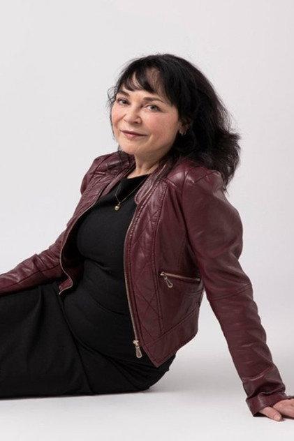 Nicole Honnebier - Actor Profile Photo