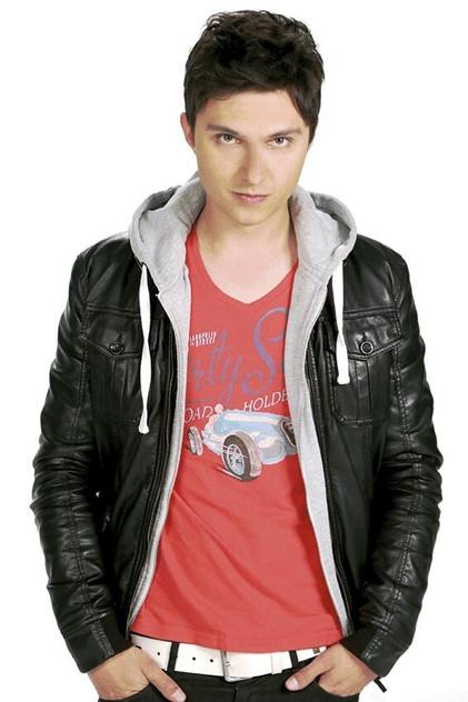 Diego Saenz - Actor Profile Photo