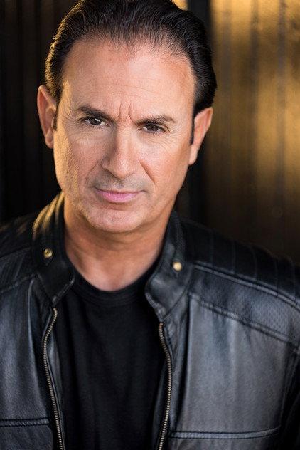 Julian Flynn - Actor Profile Photo