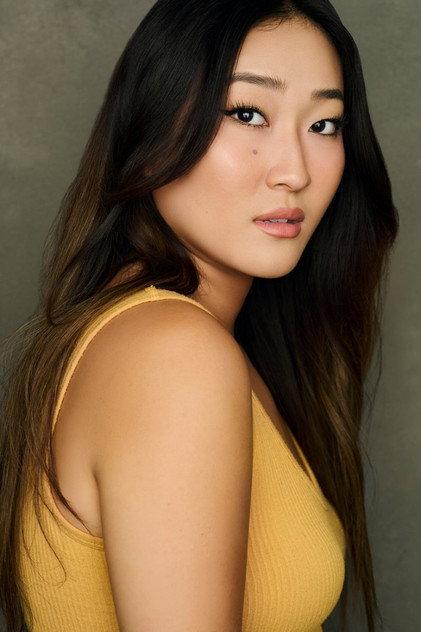 Alyx Lee - Actor Profile Photo