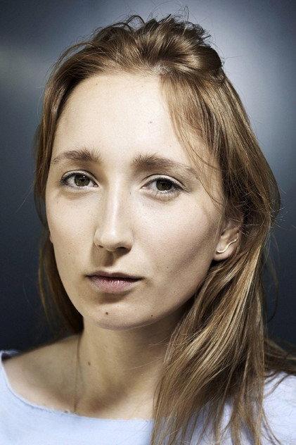 Sonia Suhl - Actor Profile Photo