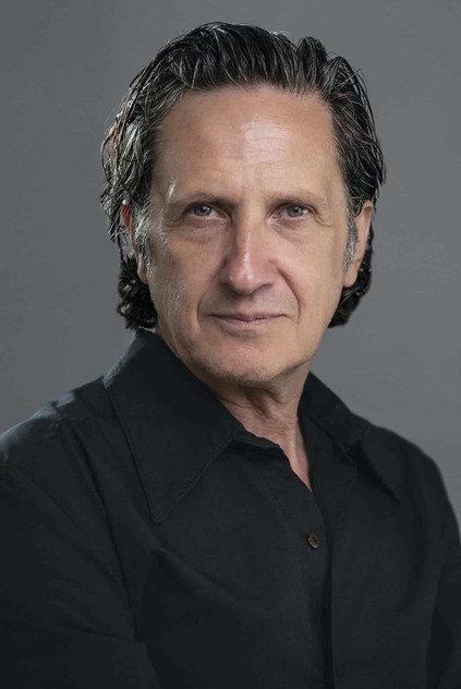 Antonio Estrada - Actor Profile Photo