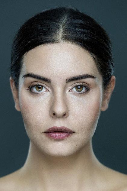Ayşin Yeşim Çapanoğlu - Actor Profile Photo