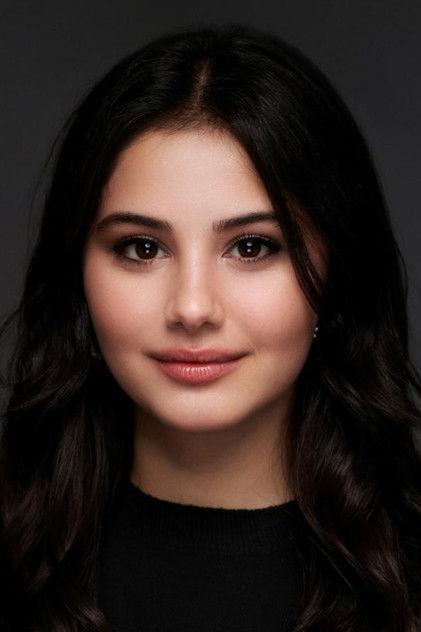 Helin Kandemir - Actor Profile Photo