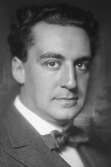 Louis Saalborn - Actor Profile Photo