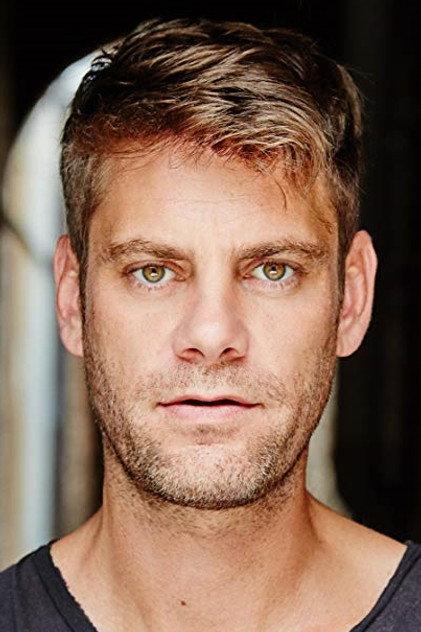 Nathan Sapsford - Actor Profile Photo
