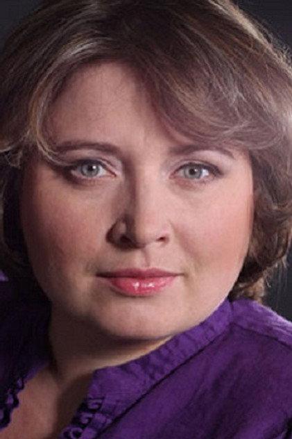 Anna Ichetovkina - Actor Profile Photo