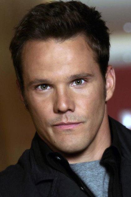 Dylan Bruno - Actor Profile Photo