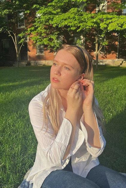 Amity Dolore - Actor Profile Photo