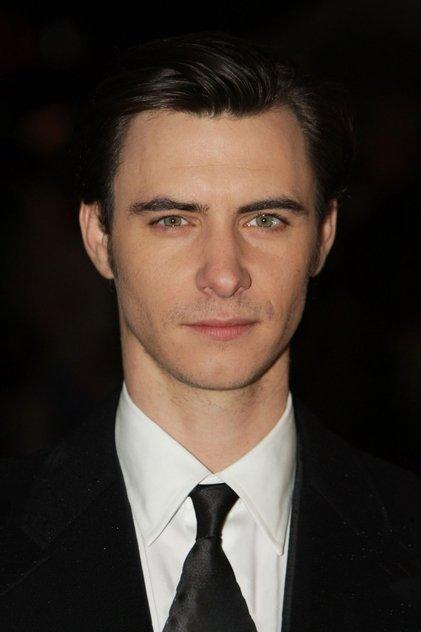 Harry Lloyd - Actor Profile Photo