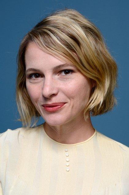 Amy Seimetz - Actor Profile Photo