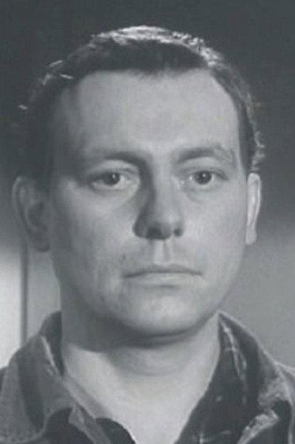 Karl Sturm - Actor Profile Photo