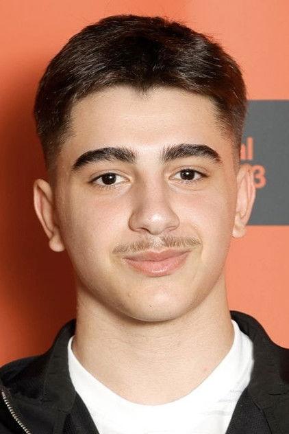 Alin Uzun - Actor Profile Photo
