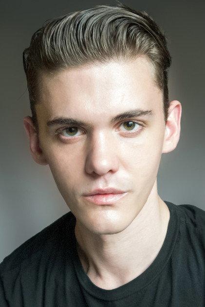Vincent Beard - Actor Profile Photo