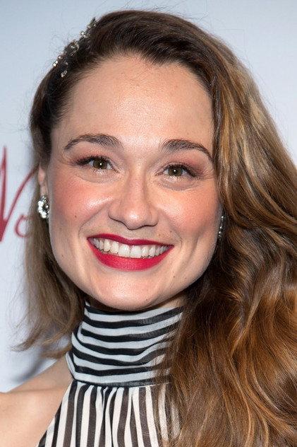 Lianne Marie Dobbs - Actor Profile Photo