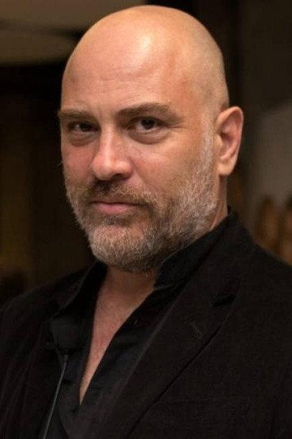 Paulo Tiefenthaler - Actor Profile Photo