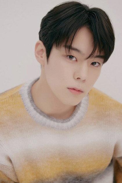 Yoon Seo-bin - Actor Profile Photo