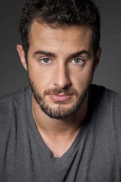 Helder Agapito - Actor Profile Photo