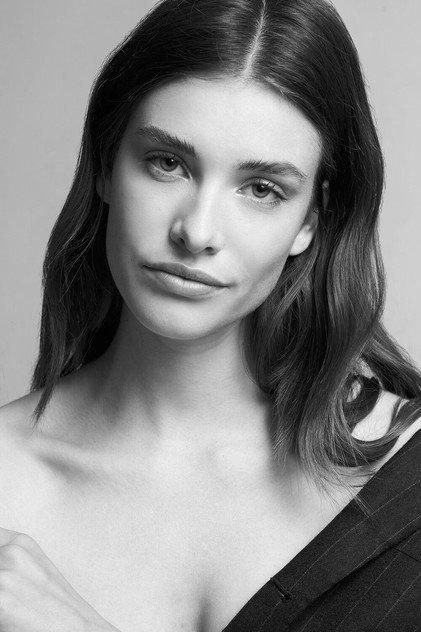Lara Leijs - Actor Profile Photo