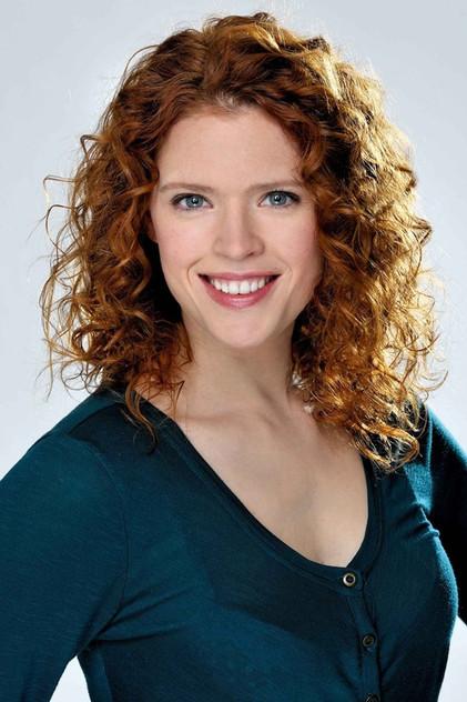 Janina Isabell Batoly - Actor Profile Photo