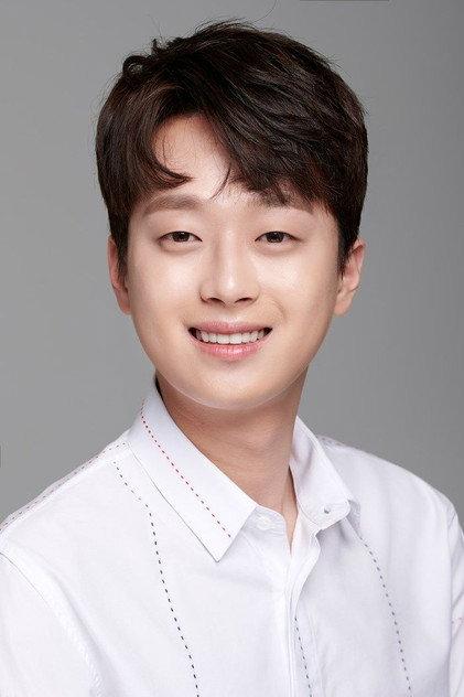 Lee Chan-won - Actor Profile Photo