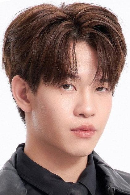 Paratthakorn Duangsawang - Actor Profile Photo