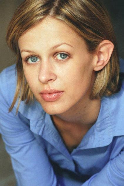 Emily Brooke Hands - Actor Profile Photo