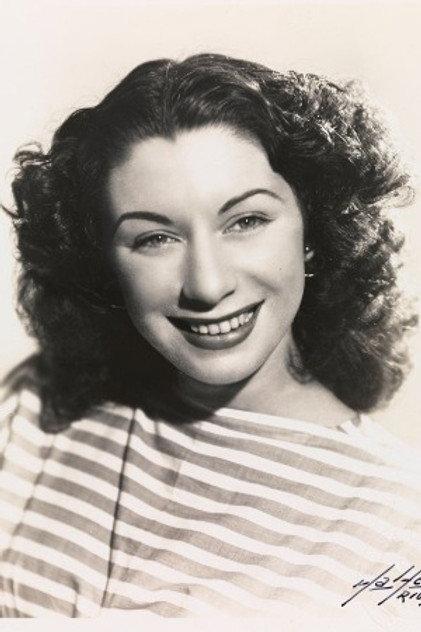 Renata Fronzi - Actor Profile Photo
