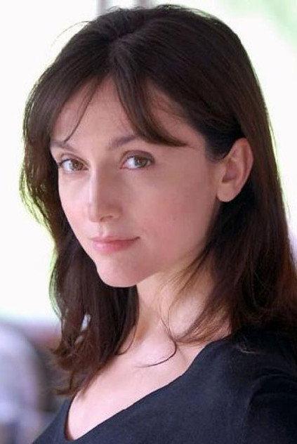 Margot Abascal - Actor Profile Photo