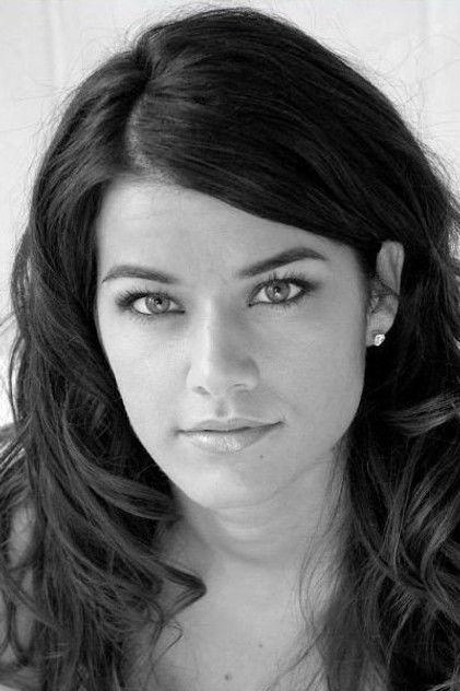 Anna Colwell - Actor Profile Photo