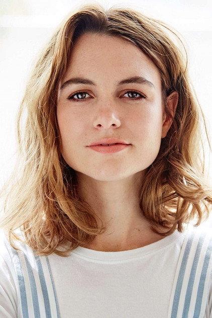 Laura Bunting - Actor Profile Photo