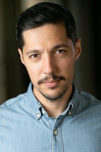 Nick Arapoglou - Actor Profile Photo