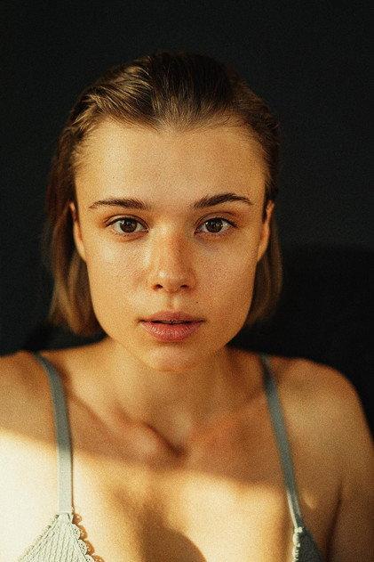 Yuliya Buynovska - Actor Profile Photo