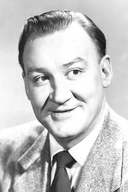 Tom Tully - Actor Profile Photo