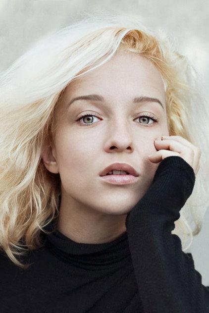 Lenka Karaka - Actor Profile Photo