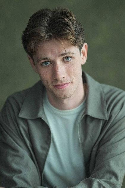 Alex Dunne - Actor Profile Photo