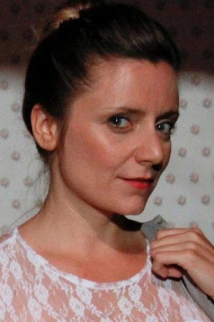 Paula Manzone - Actor Profile Photo