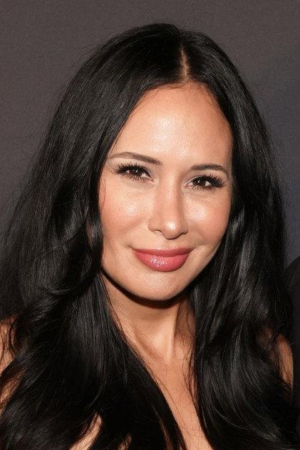 Jo De La Rosa - Actor Profile Photo