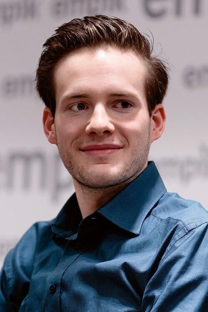 Adrian Zaremba - Actor Profile Photo