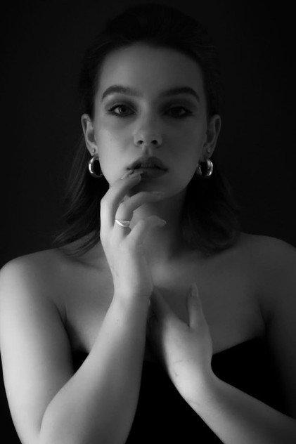 Katharine Henige - Actor Profile Photo