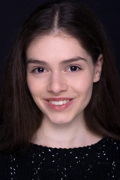 Leona Skleničková - Actor Profile Photo