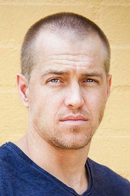 Loyd Bateman - Actor Profile Photo